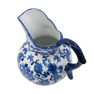 Blue and white porcelain milk jug vase, view 6