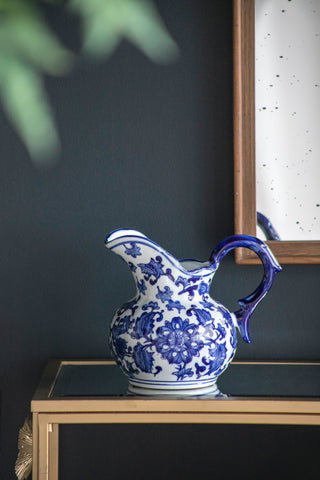 Blue and white porcelain milk jug vase, view 10