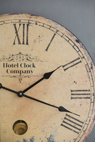 D23x2.2' Wall Clock – Modern Design, Durable Timepiece for Home & Office