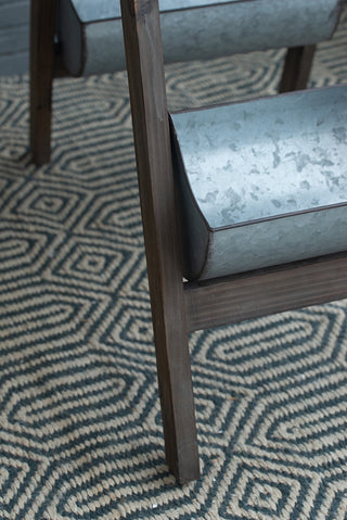 
Farmhouse Foldable Reed Galvanized and Wood Ladder Planter 14.2' x 7.5' x 70.9'
