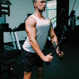 Multi-functional Power Cage, Home Adjustable Pullup Squat Rack 1000Lbs Capacity Comprehensive Fitness Barbell Rack with Gym Accessories