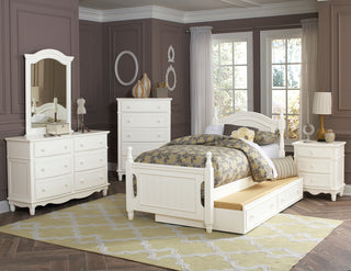 Classic White 3-Drawer Nightstand with Decorative Accents, Wooden Bedside Table with Turned Feet