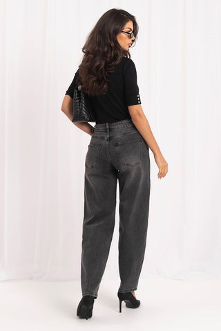 Women's grey balloon fit jeans, view 3
