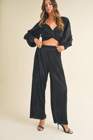 MABLE Front Twisted Long Sleeve Top and Pants Set