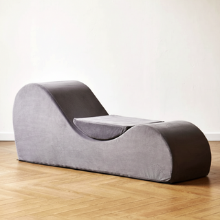 Solace Ergonomic Chaise Lounge Chair, Grey