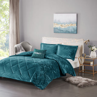 Full/Queen Velvet Comforter Set with Throw Pillow