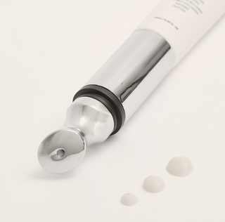 HEVEBLUE Black Yuja Bean Lifting Auto Eye Cream 15ml