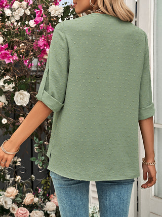Spring and summer new women's fashion solid color loose V-neck three-quarter sleeve top
