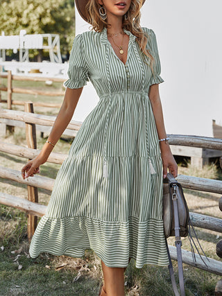 Women's Stripe Print Puff Sleeve Tiered Maxi Dress