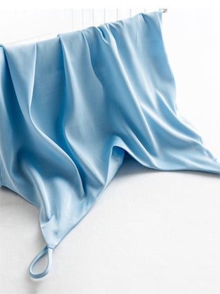 Women's Satin V-neck Camisole Top / Shirt / Blouse